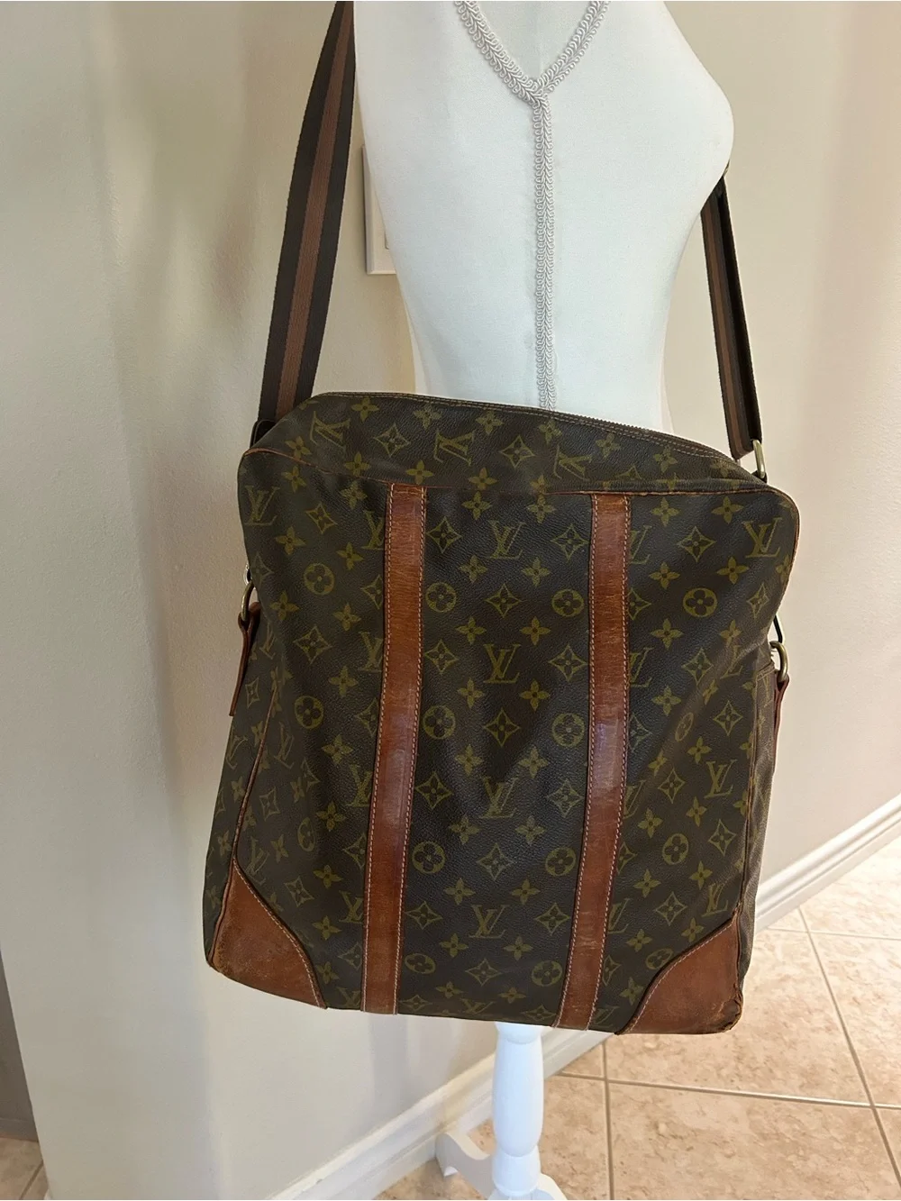 Louis Vuitton Grand Marceau Vintage Travel Bag